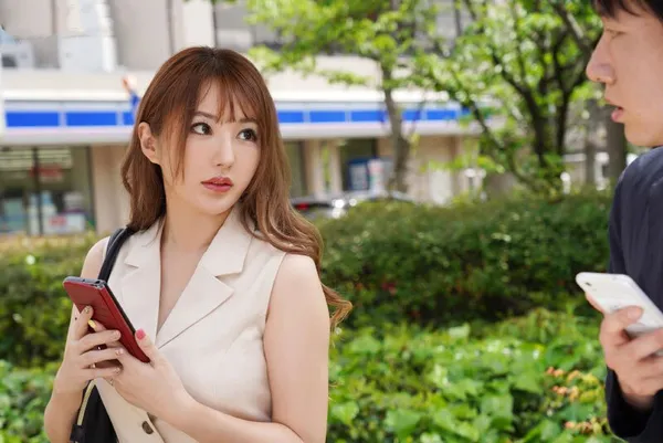 sex gái xinh hd Lên tinder tìm người hẹn hò thì gặp phải chị quản lý xinh đẹp thiếu thốn ở công ty