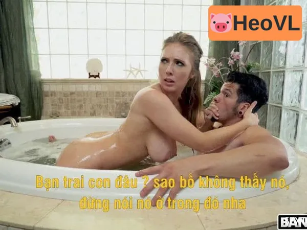 xem phim sex loạn luân việt nam Lẻn vào phòng tắm chung với bà chị họ