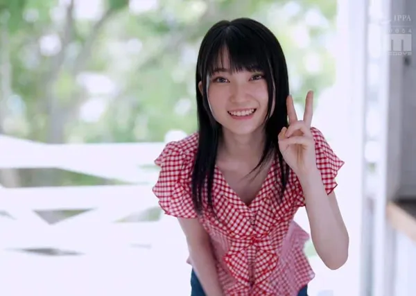 sẽ không che Em nhân viên quán cơm 18 tuổi nghỉ việc sang đóng jav còn ngại ngùng trước máy quay